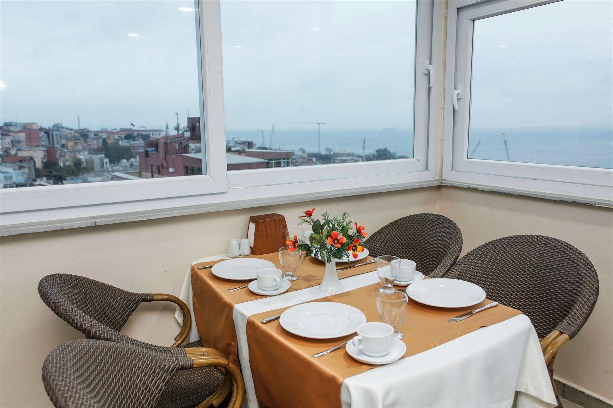 Casa Mia Hotel Istanbul Exterior photo